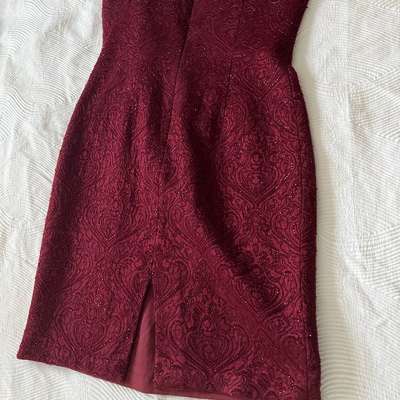 Carmen Marc Valvo beaded strapless cocktail dress - Picture 2 of 3